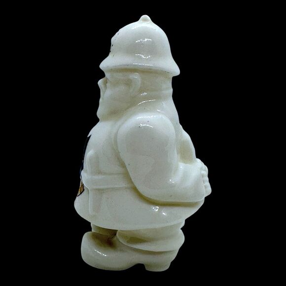 Vtg Savoy China Heraldic Porcelain Policeman Figurine with New Quay Crest 4” H - Picture 10 of 12